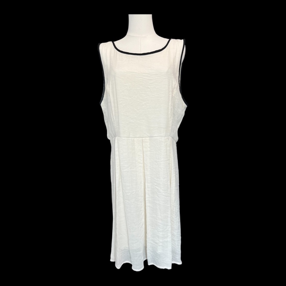 👗 EUC MLLE GABRIELLE Cream & Black Trim Gauze Dress | Size XL